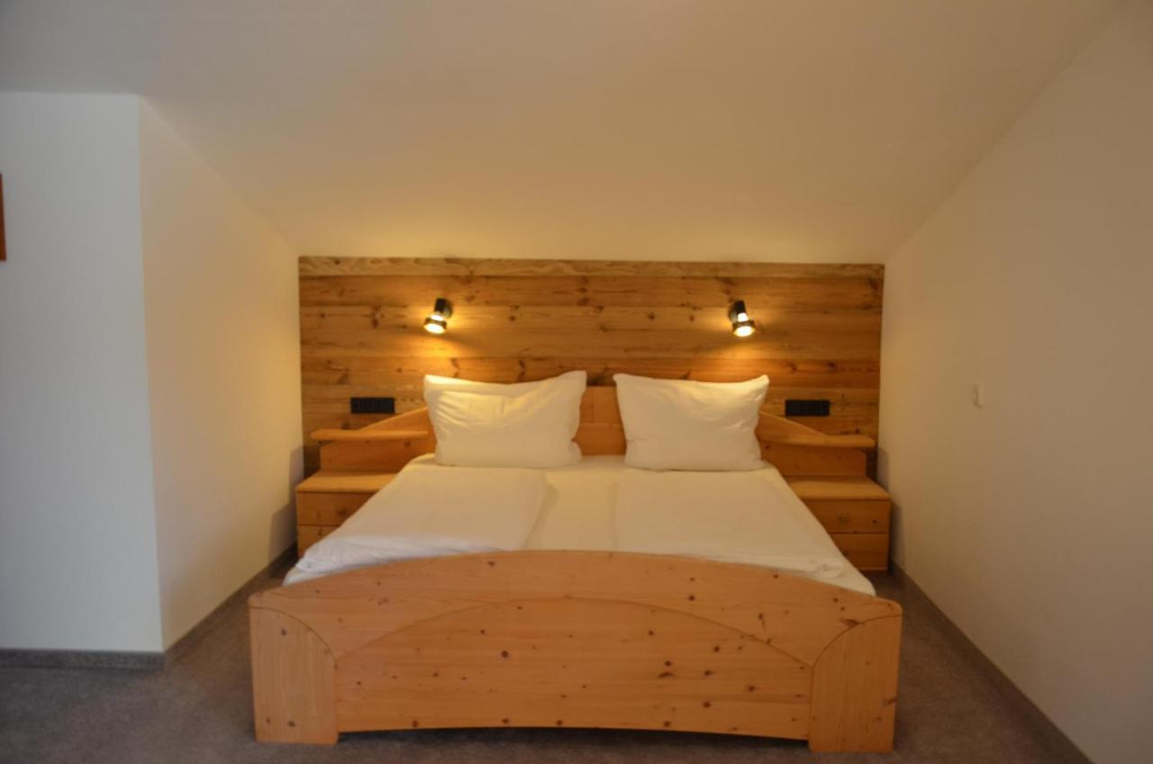 Pension Woetzinghof Kirchberg in Tirol Buitenkant foto